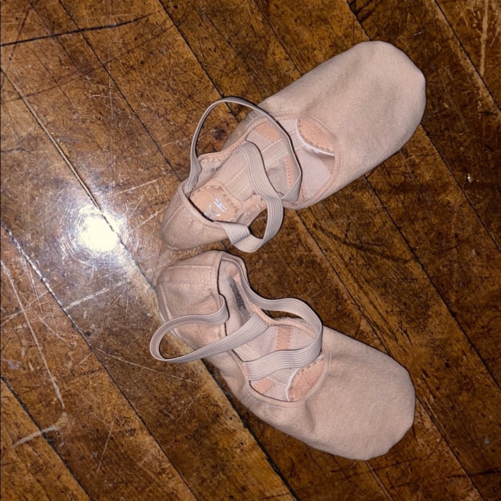 Ballet shoes